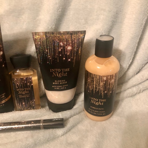 B&BW Into the Night Bundle - Picture 2 of 3